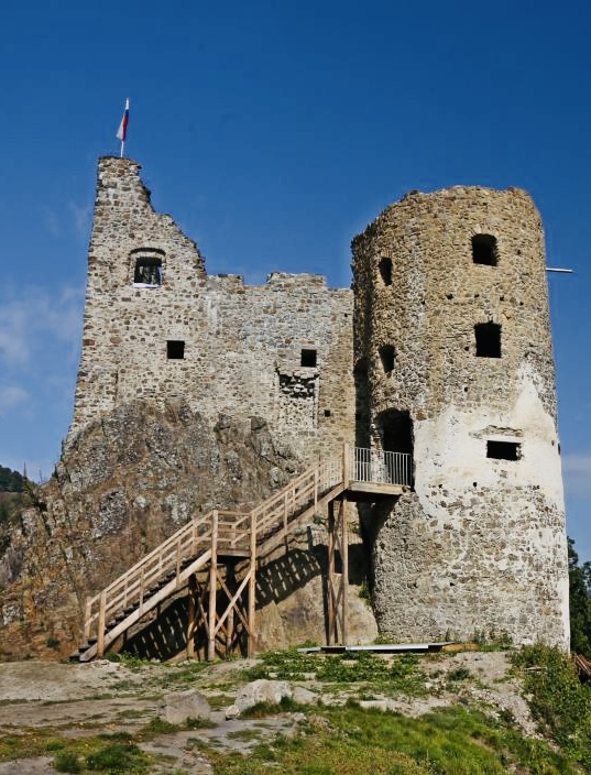 Hrad Revište